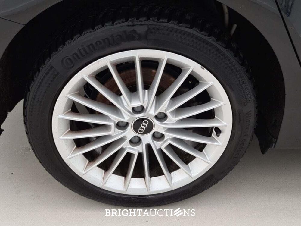 Audi A3 Sportback 35 Advance Edition TFSI S-tronic 150pk 2024 (Origineel-NL), Z-068-FL