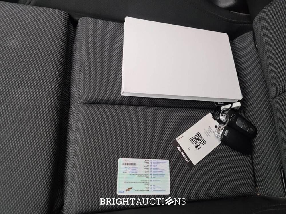 Audi A3 Sportback 35 Advance Edition TFSI S-tronic 150pk 2024 (Origineel-NL), Z-068-FL