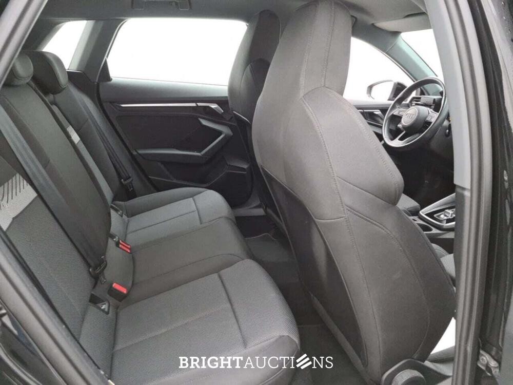 Audi A3 Sportback 35 Advance Edition TFSI S-tronic 150pk 2024 (Origineel-NL), Z-068-FL