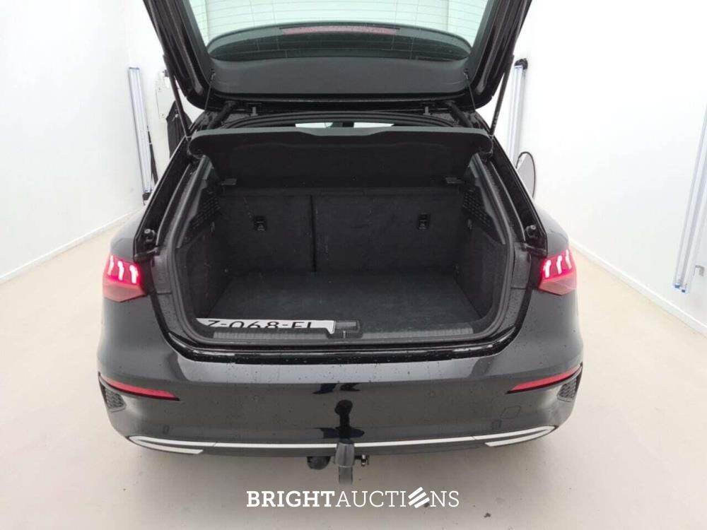 Audi A3 Sportback 35 Advance Edition TFSI S-tronic 150pk 2024 (Origineel-NL), Z-068-FL