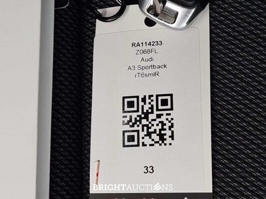 Audi A3 Sportback 35 Advance Edition TFSI S-tronic 150pk 2024 (Origineel-NL), Z-068-FL