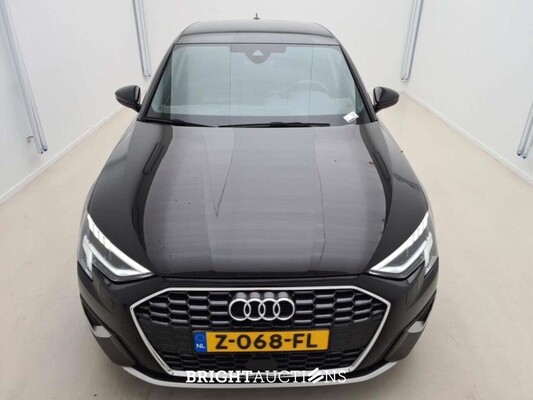 Audi A3 Sportback 35 Advance Edition TFSI S-tronic 150pk 2024 (Origineel-NL), Z-068-FL