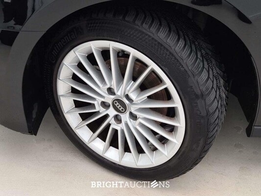 Audi A3 Sportback 35 Advance Edition TFSI S-tronic 150pk 2024 (Origineel-NL), Z-068-FL
