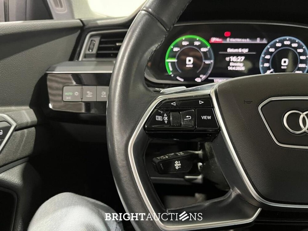 Audi e-tron 55 edition Quattro 95 kWh 408pk 2022 (Origineel-NL), R-205-DL