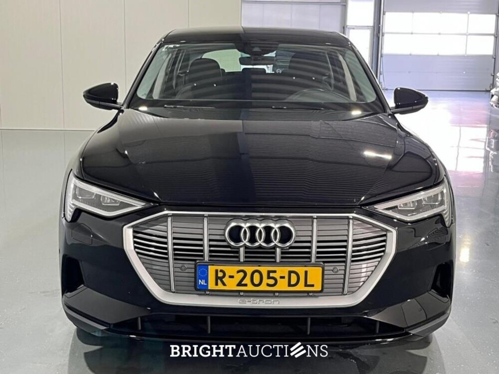 Audi e-tron 55 edition Quattro 95 kWh 408pk 2022 (Origineel-NL), R-205-DL