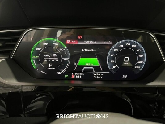 Audi e-tron Sportback 55 edition Quattro 95 kWh 408pk 2021 (Origineel-NL), K-218-ZH