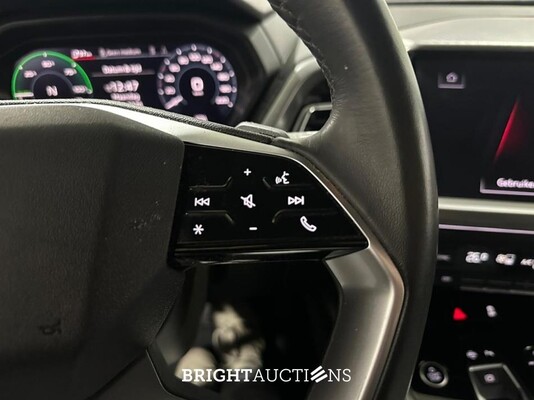 Audi Q4 e-tron 40 Advanced edition 77 kWh 204pk 2023 (Origineel-NL), S-393-JR
