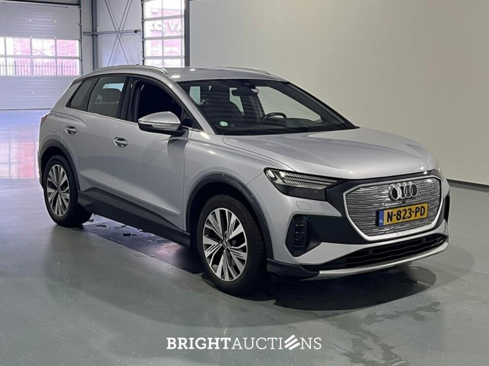 Audi Q4 e-tron 40 Launch edition Advanced Plus 77 kWh 204pk 2021 (Origineel-NL), N-823-PD