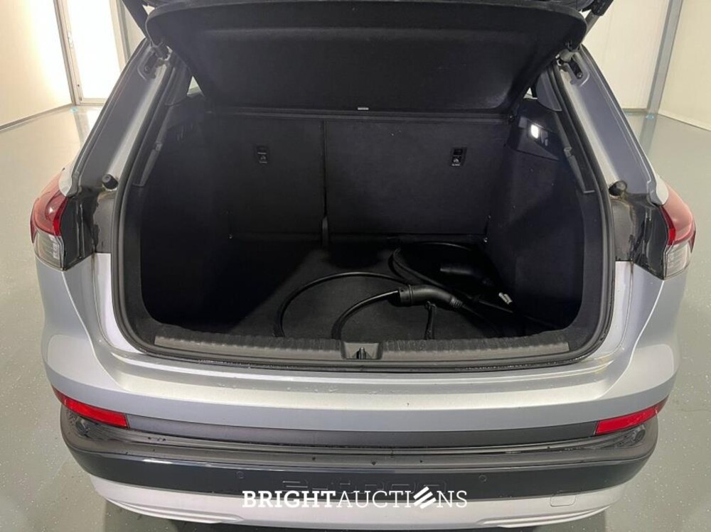 Audi Q4 e-tron 40 Launch edition Advanced Plus 77 kWh 204pk 2021 (Origineel-NL), N-823-PD