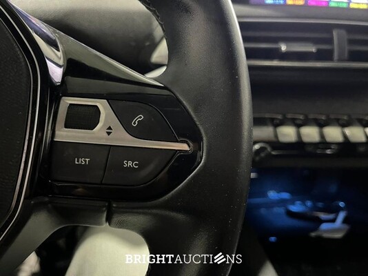 Peugeot 5008 Blue Lease Premium 1.2 PureTech 131pk 2020 (Origineel-NL), J-584-RN