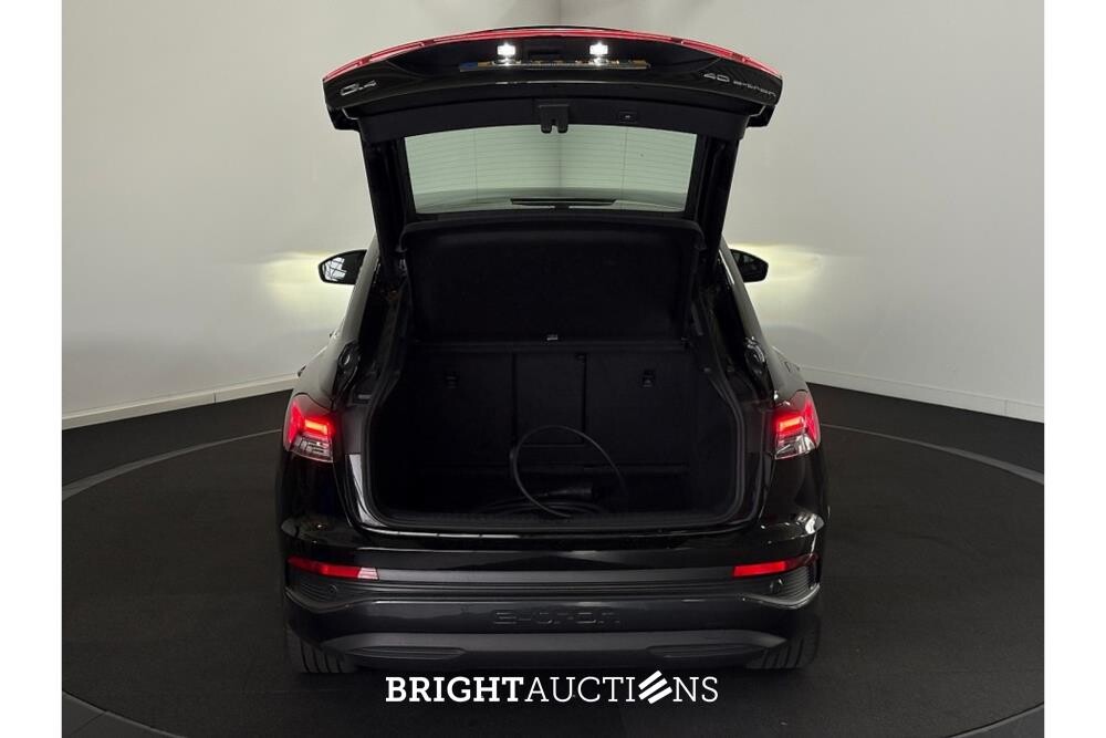 Audi Q4 40 Advanced edition 77 kWh 204pk 2022 (Origineel-NL), P-242-HB