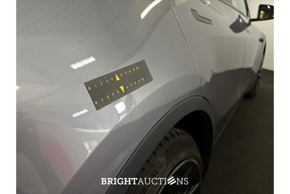 Tesla Model Y RWD 58 kWh 238hp 2024 (Original-NL), Z-870-HT