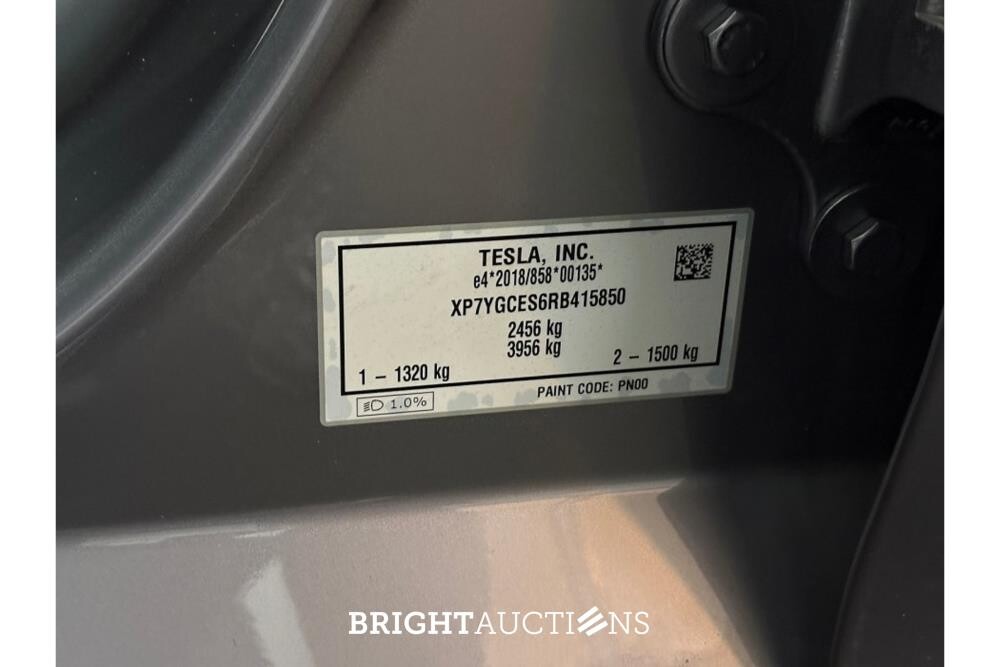 Tesla Model Y RWD 58 kWh 238pk 2024 (Origineel-NL), Z-870-HT