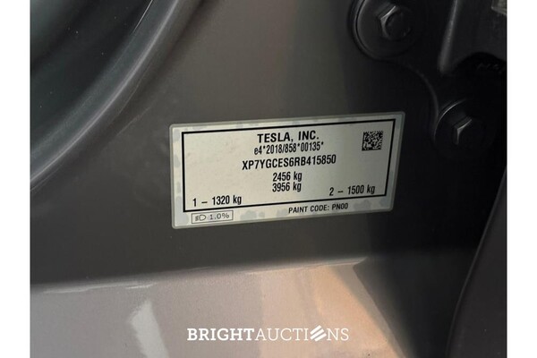 Tesla Model Y RWD 58 kWh 238pk 2024 (Origineel-NL), Z-870-HT