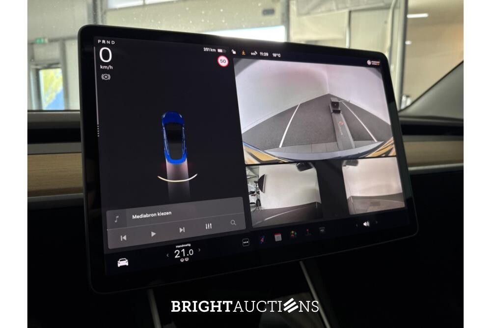 Tesla Model 3 Long Range AWD 75 kWh 351pk 2019 (Origineel-NL), ZP-711-P