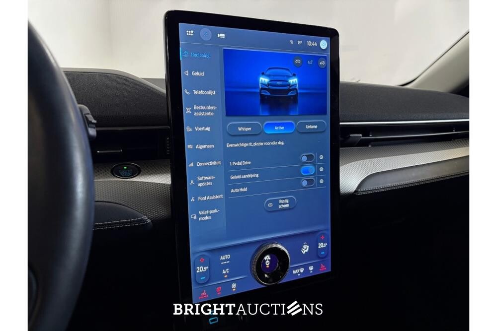 Ford Mustang RWD 75 kWh 269pk 2022 (Origineel-NL), P-598-LD