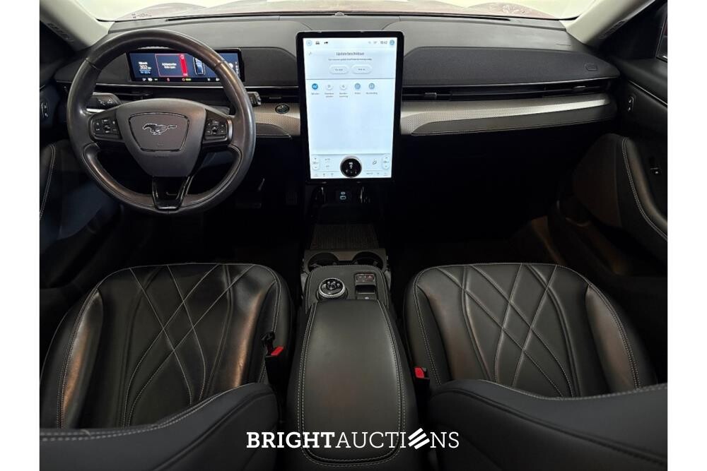 Ford Mustang RWD 75 kWh 269hp 2022 (Original-NL), P-598-LD