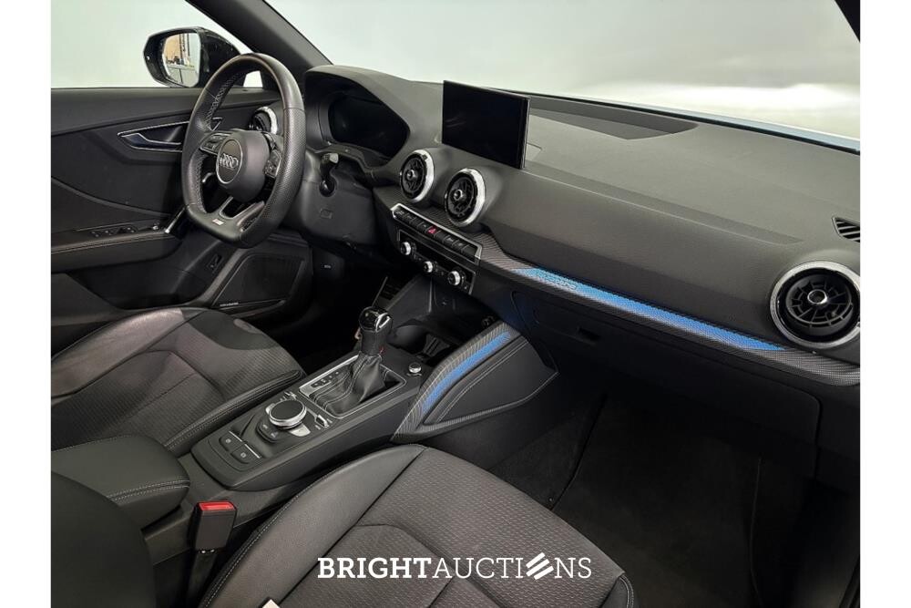 Audi SQ2 Turboblauw 2.0 TFSI Quattro 300pk 2021, P-377-DB