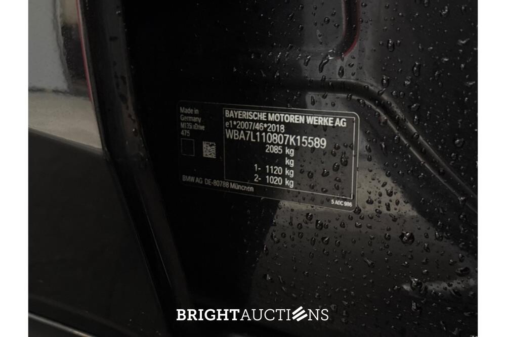 BMW M135 i Business Edition xDrive 306pk 2021 (Origineel-NL) 1-Serie, N-977-HZ