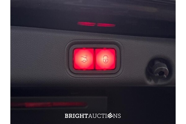 Mercedes-Benz E 300 Business Solution Luxury 333pk 2021 (Origineel-NL) E-klasse, N-367-LV