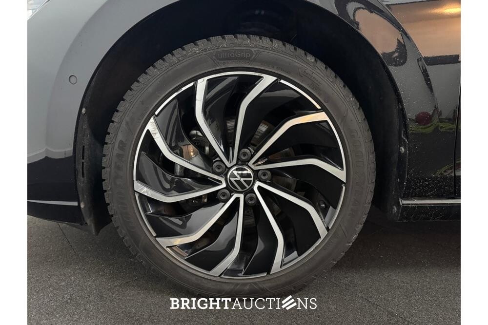 Volkswagen Golf Life Business 2.0 TDI 115pk 2021 (Origineel-NL), N-347-JR