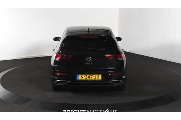 Volkswagen Golf Life Business 2.0 TDI 115pk 2021 (Origineel-NL), N-347-JR