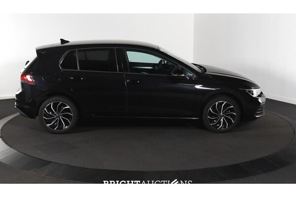Volkswagen Golf Life Business 2.0 TDI 115pk 2021 (Origineel-NL), N-347-JR