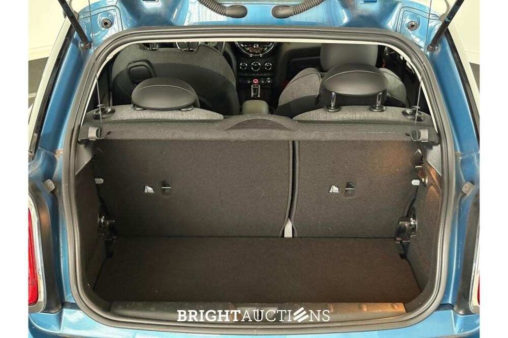 MINI Mini Cooper Camden Edition 1.5 136pk 2023 (Origineel-NL), X-556-FZ