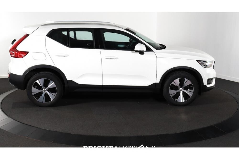 Volvo XC40 T2 Momentum Business 1.5 129pk 2022 (Origineel-NL), P-731-XB