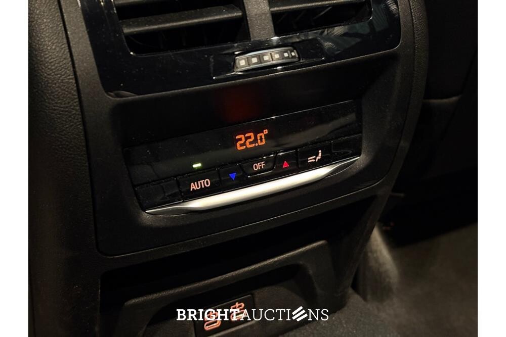 BMW X4 Business Edition Plus xDrive 183pk 2023 (Origineel-NL), T-496-JN