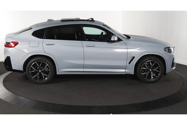 BMW X4 Business Edition Plus xDrive 183pk 2023 (Origineel-NL), T-496-JN