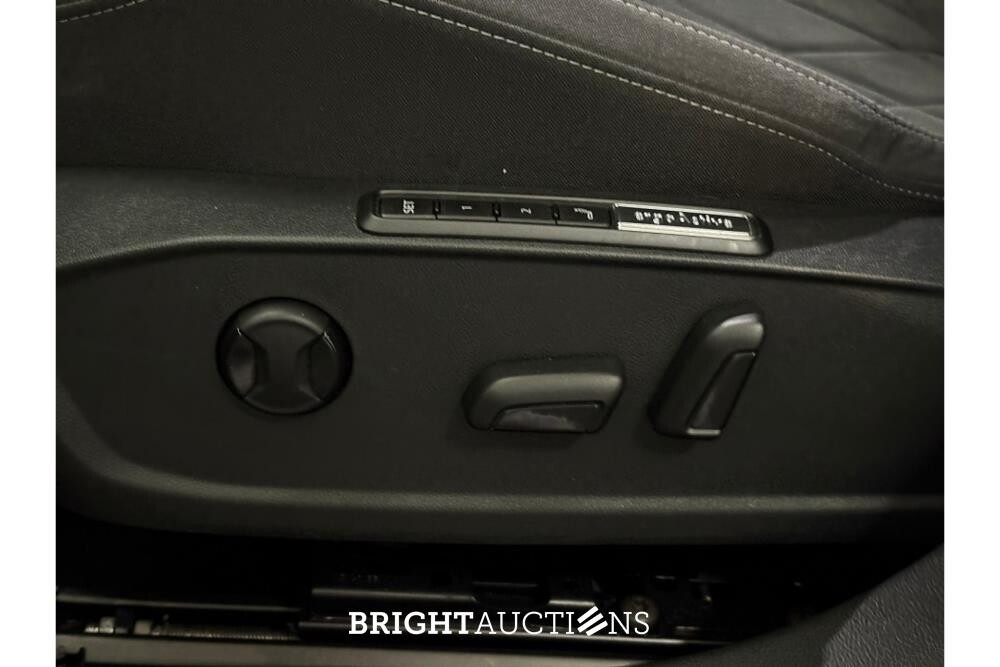 Volkswagen Golf Life Business 1.5 TSI 130pk 2022 (Origineel-NL), R-067-KZ