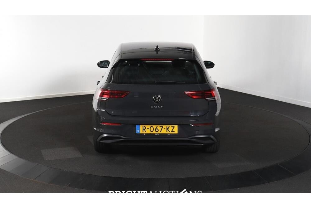Volkswagen Golf Life Business 1.5 TSI 130pk 2022 (Origineel-NL), R-067-KZ