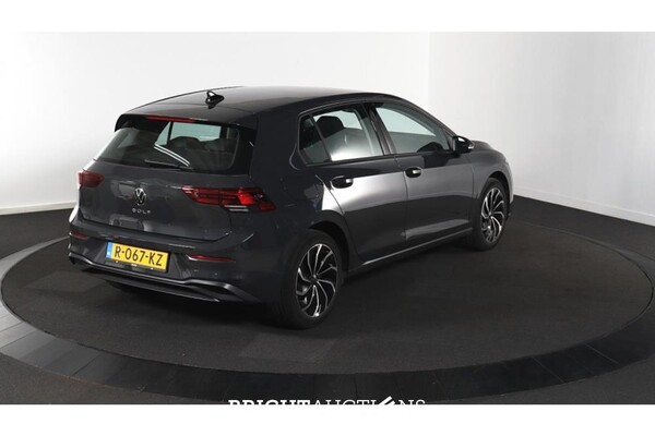 Volkswagen Golf Life Business 1.5 TSI 130pk 2022 (Origineel-NL), R-067-KZ