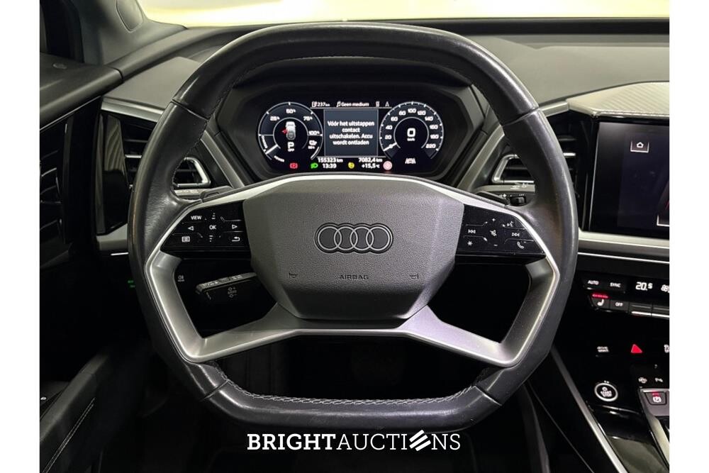 Audi Q4 40 Advanced edition 77 kWh 204pk 2022 (Origineel-NL), P-242-HB