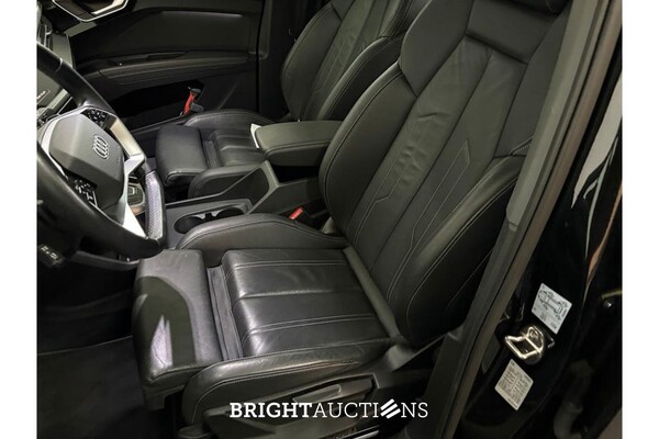 Audi Q4 40 Advanced edition 77 kWh 204pk 2022 (Origineel-NL), P-242-HB