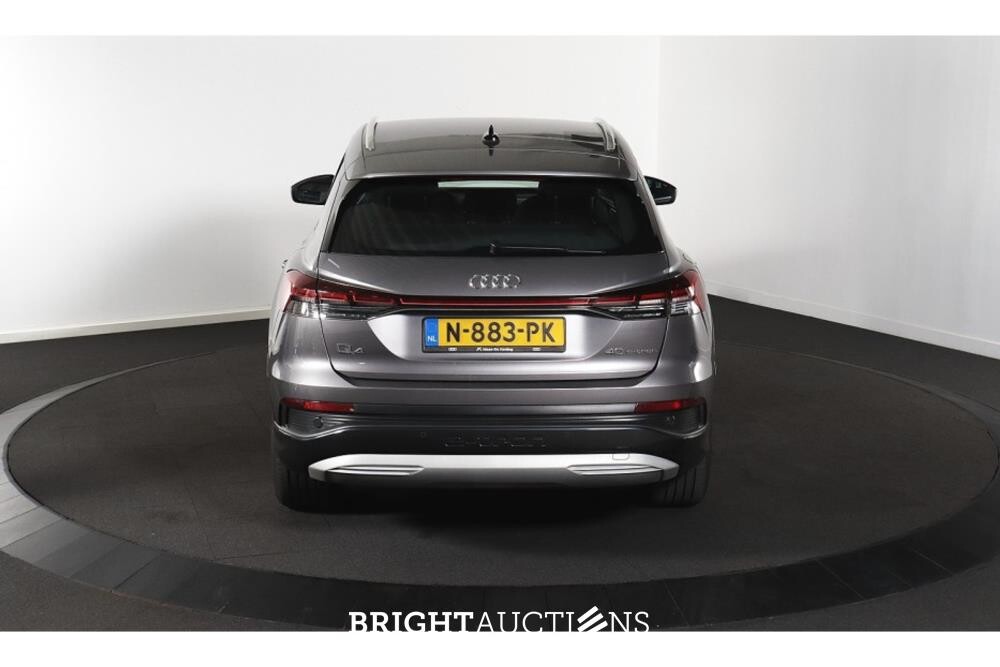 Audi Q4 40 Launch edition Advanced 77 kWh 204pk 2021 (Origineel-NL), N-883-PK
