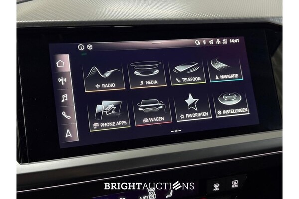 Audi Q4 40 Launch edition Advanced 77 kWh 204pk 2021 (Origineel-NL), N-883-PK