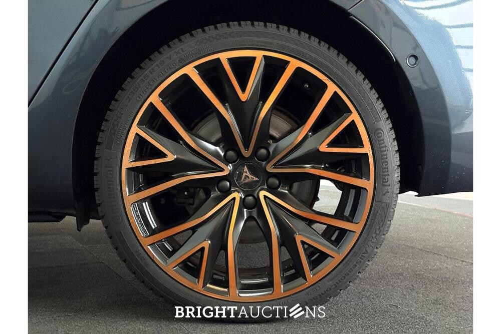 CUPRA Leon E-Hybrid VZ Copper Edition 1.4 258pk 2021 (Origineel-NL), L-245-XX