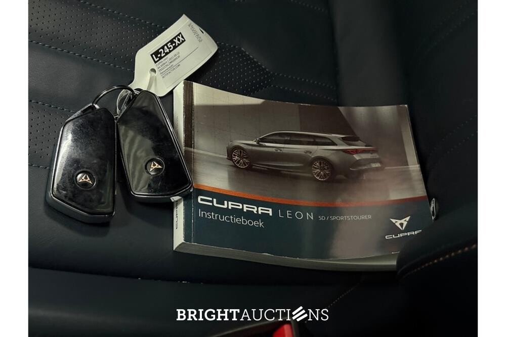 CUPRA Leon E-Hybrid VZ Copper Edition 1.4 258pk 2021 (Origineel-NL), L-245-XX