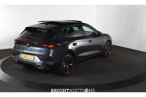 CUPRA Leon E-Hybrid VZ Copper Edition 1.4 258pk 2021 (Origineel-NL), L-245-XX