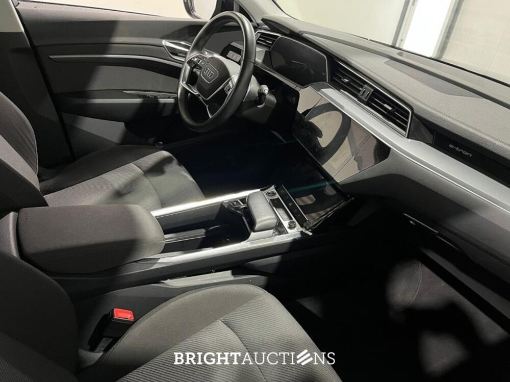 Audi e-tron 50 edition Quattro 71 kWh 313pk 2021 (Origineel-NL), K-738-RV