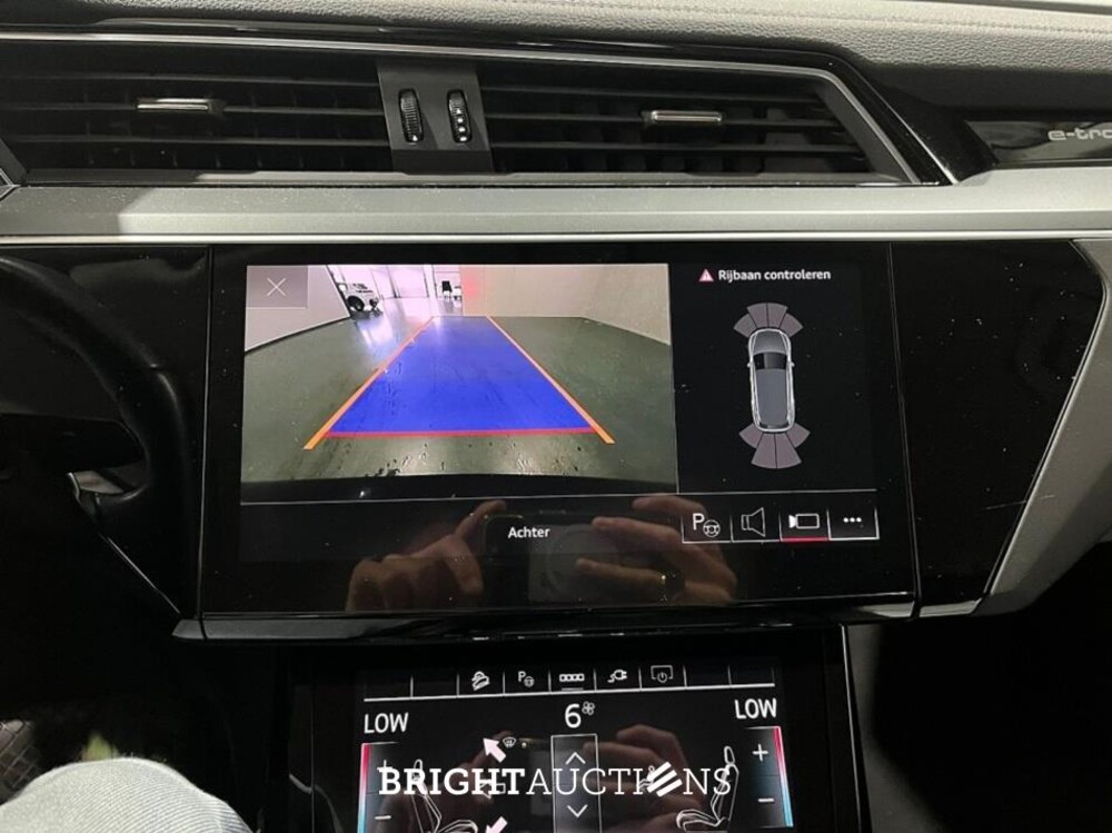 Audi e-tron 55 edition Quattro 95 kWh 408pk 2022 (Origineel-NL), R-205-DL