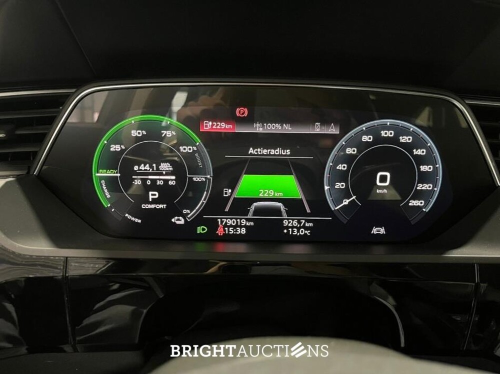 Audi e-tron Sportback 55 edition Quattro 95 kWh 408pk 2021 (Origineel-NL), K-218-ZH