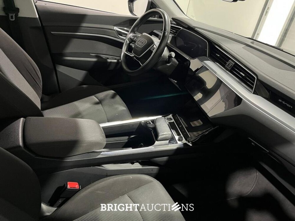 Audi e-tron Sportback 55 edition Quattro 95 kWh 408pk 2021 (Origineel-NL), K-218-ZH
