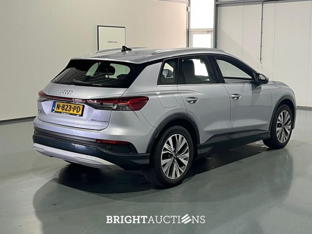 Audi Q4 e-tron 40 Launch edition Advanced Plus 77 kWh 204pk 2021 (Origineel-NL), N-823-PD