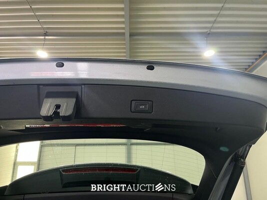 Audi Q4 e-tron 40 Launch edition Advanced Plus 77 kWh 204pk 2021 (Origineel-NL), N-823-PD