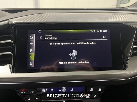 Audi Q4 e-tron 40 Launch edition Advanced Plus 77 kWh 204pk 2021 (Origineel-NL), N-823-PD