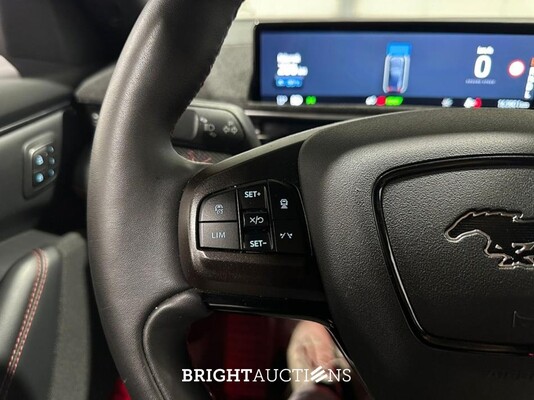 Ford Mustang Mach-E AWD 75 kWh 258hp 2021 (Original-NL), L-890-ZD