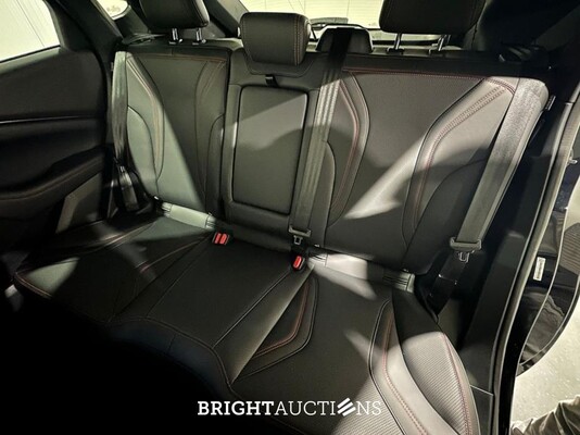 Ford Mustang Mach-E AWD 75 kWh 258pk 2021 (Origineel-NL), L-890-ZD